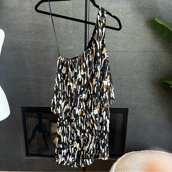 Three Eighty Two One Shoulder Mini Dress - Picture 5 of 9